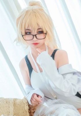 李丽珍蜜桃成熟时2