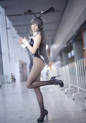 朋友的妻子和母亲